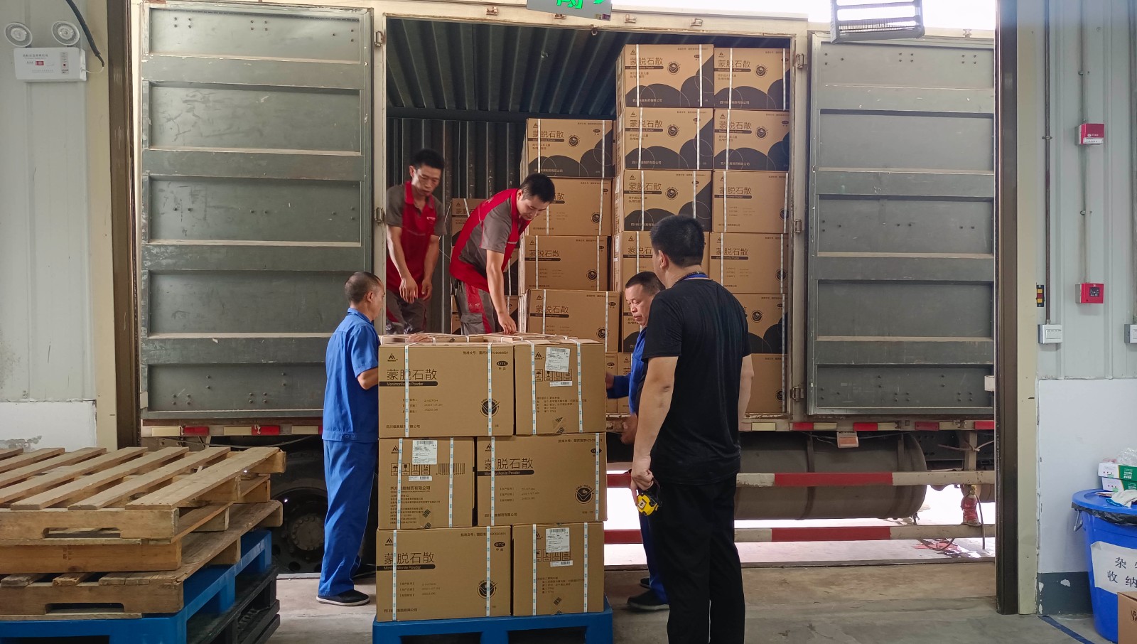 照片3.jpg 照片3.jpg